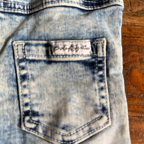 Baby Phat Light Wash Kids Jeans - Picture 4 of 9